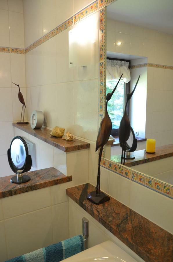 Kwatery Przy A4 Dabrowa Boleslawiecka Bagian luar foto