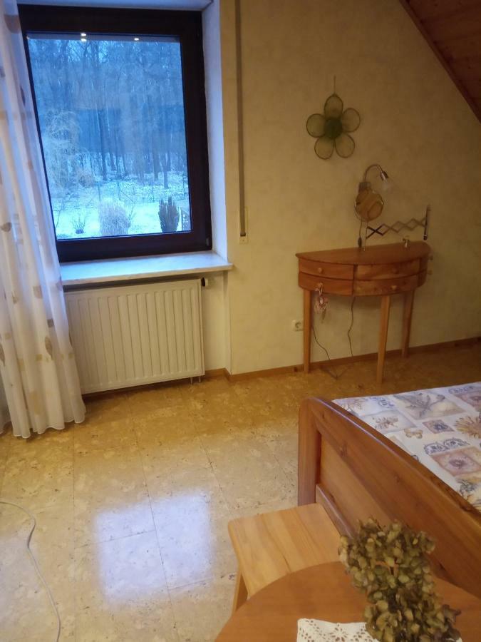 Kwatery Przy A4 Dabrowa Boleslawiecka Bagian luar foto